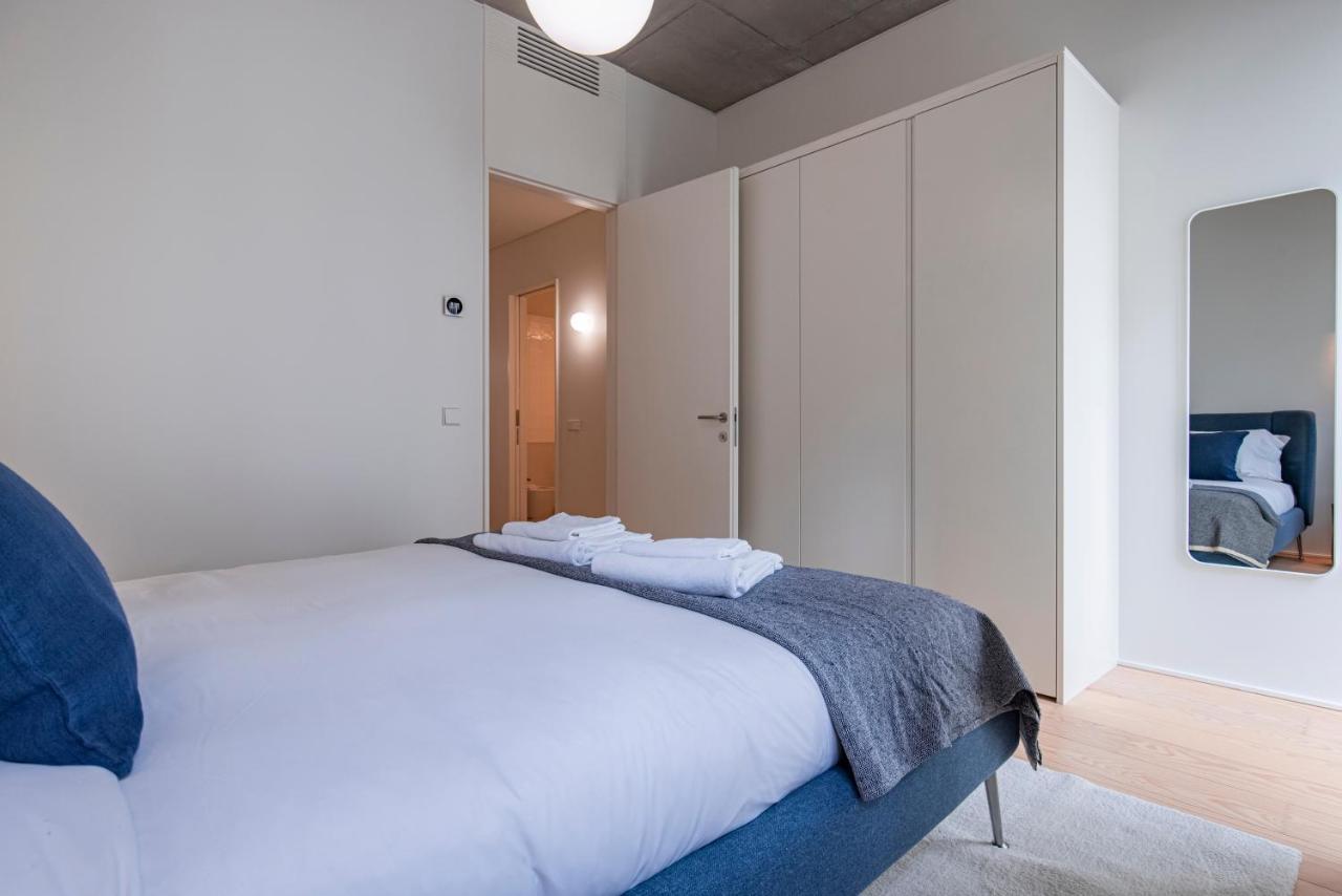 Deluxe 2Bdr Apartment W/ Patio By Lovelystay Lisabona Exterior foto
